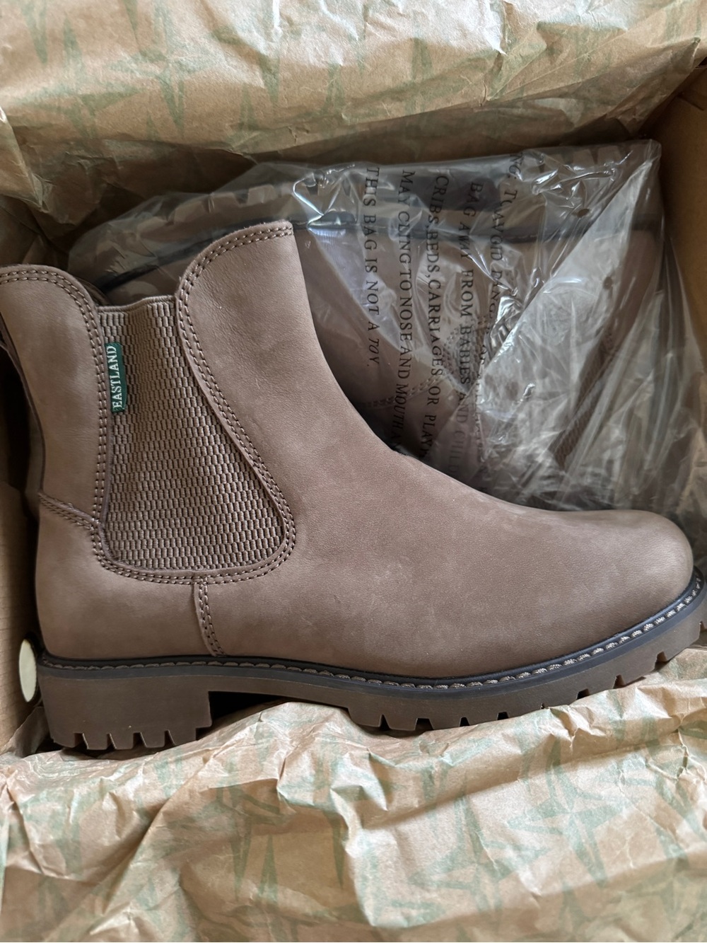 Eastland Ida leather ankle boot
